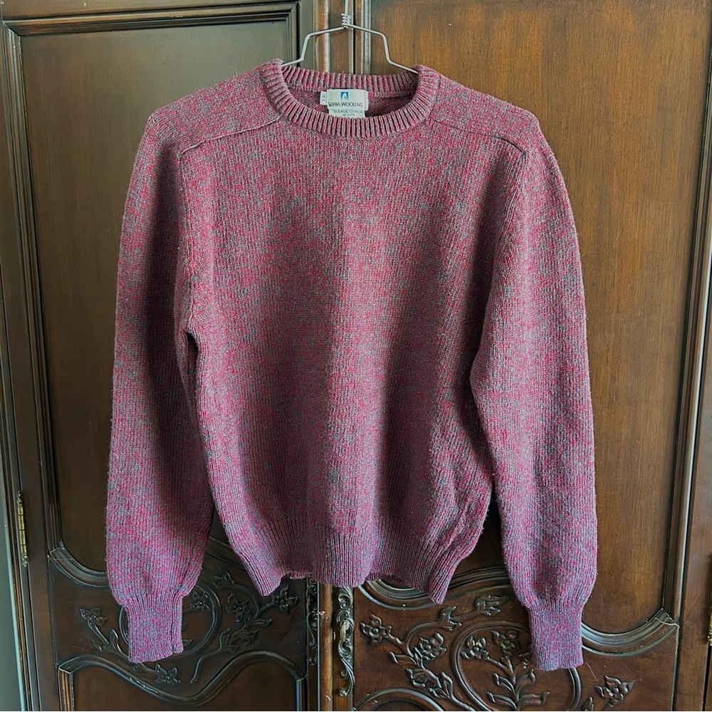 Vintage Sierra Woolen’s Men’s Red and Gray Wool Blend Sweater size M/L